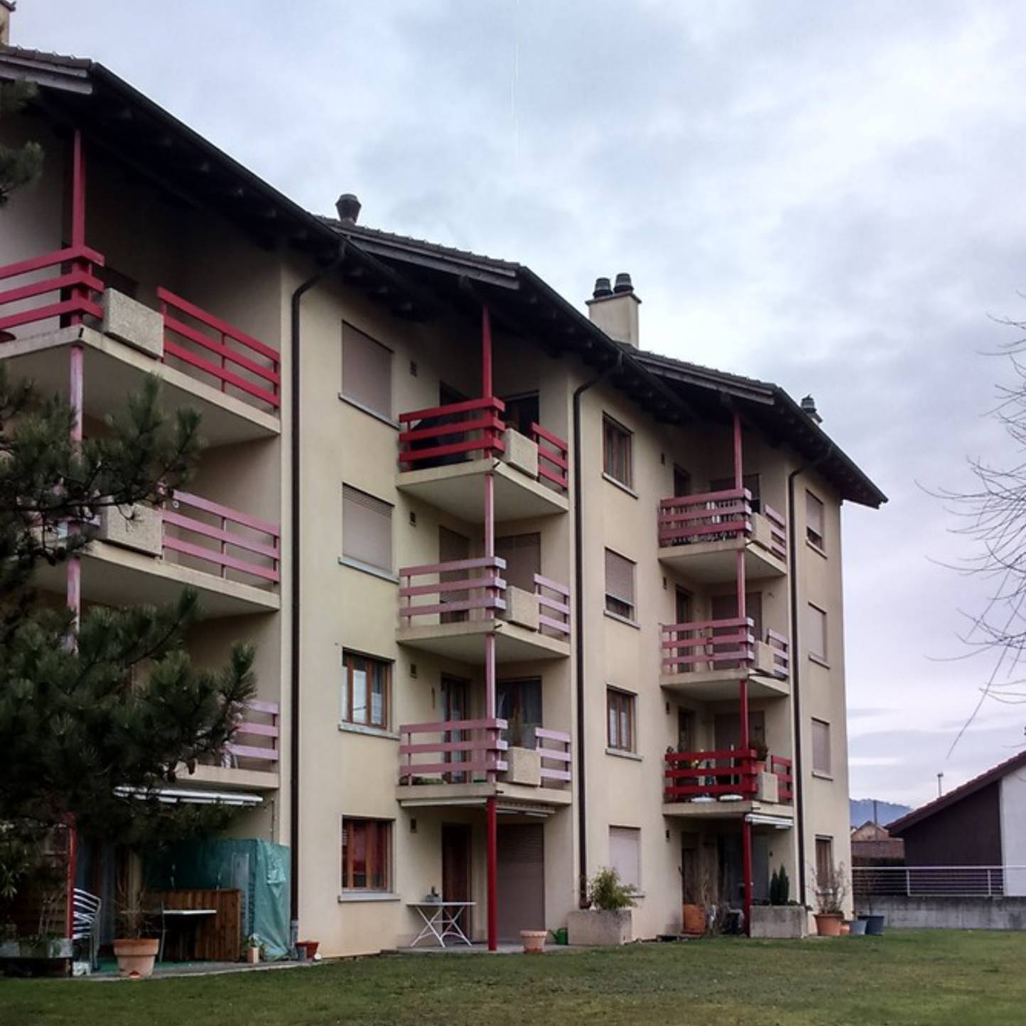VICQUES - APPARTEMENT DE 2,5 PIECES